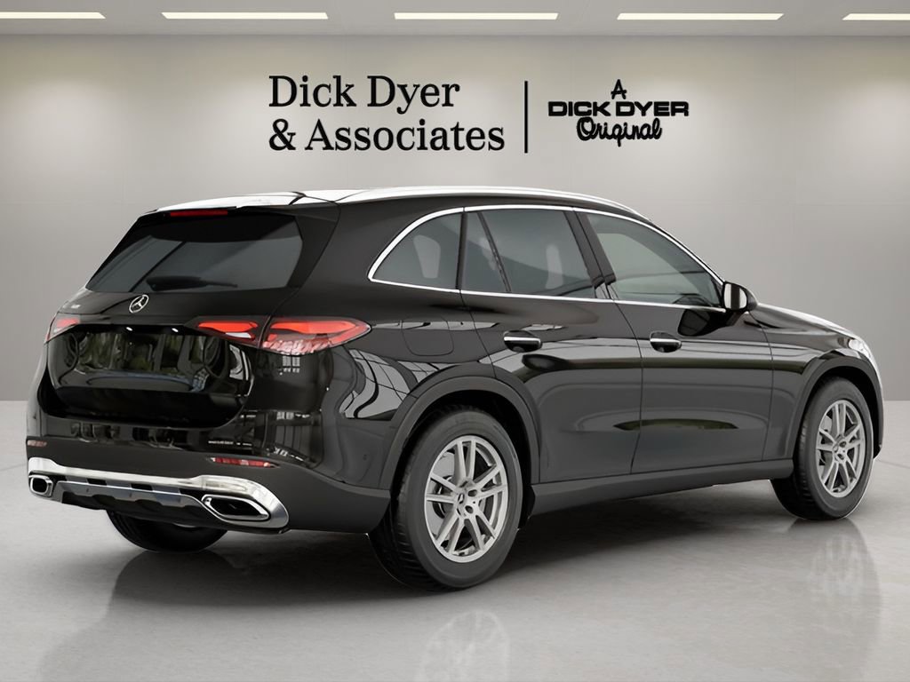 Used 2025 Mercedes-Benz GLC 300 GLC 300 image 10