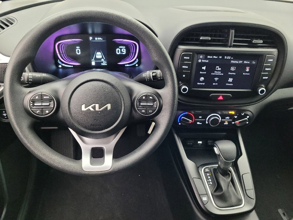 Used 2025 Kia Soul LX w/ LX Technology Package image 22