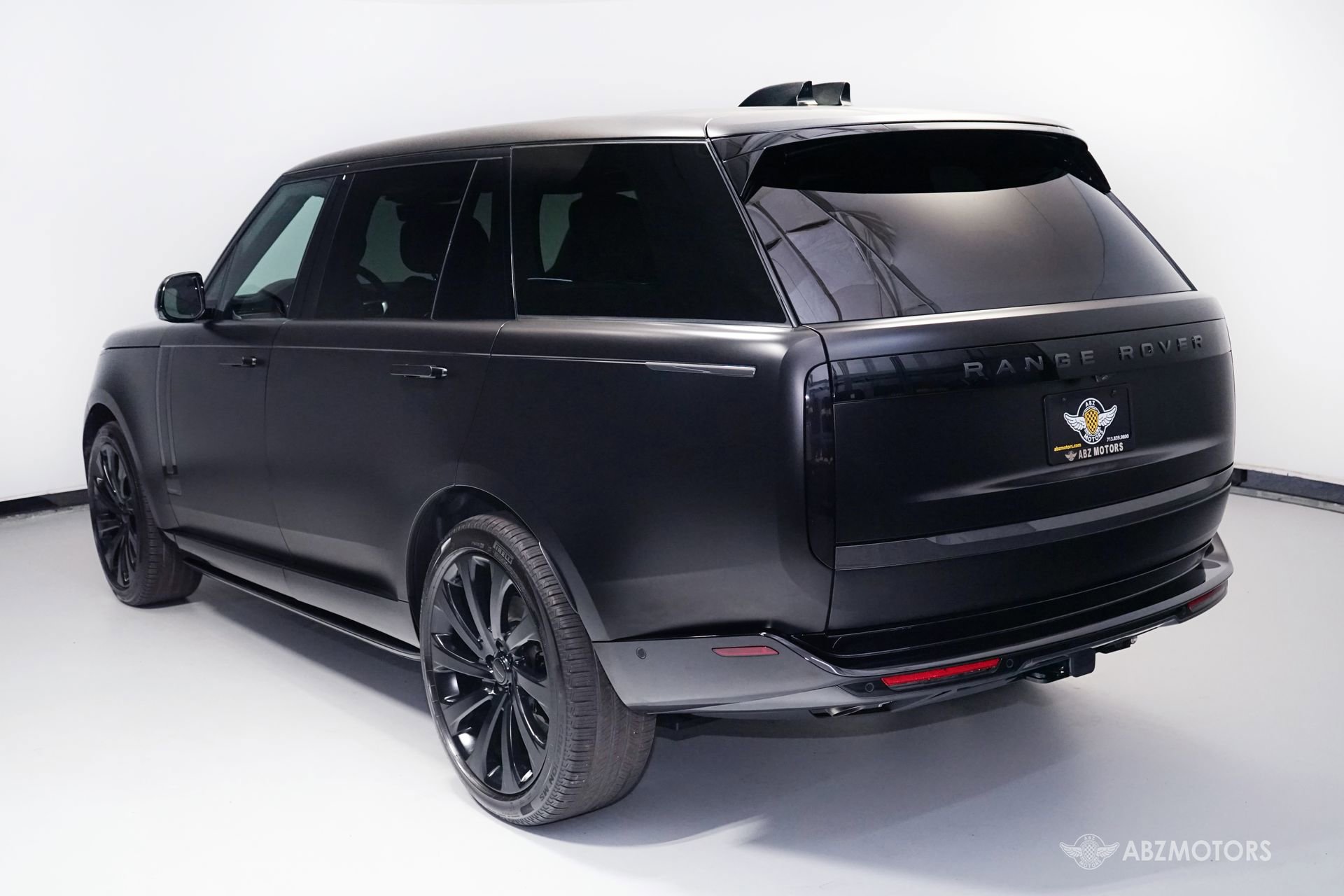 Used 2026 Land Rover Range Rover Long Wheelbase Autobiography AWD/4WD image 7