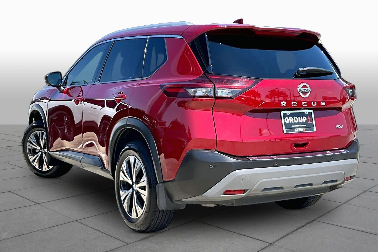 Certified 2021 Nissan Rogue SV w/ Premium Package FWD image 11