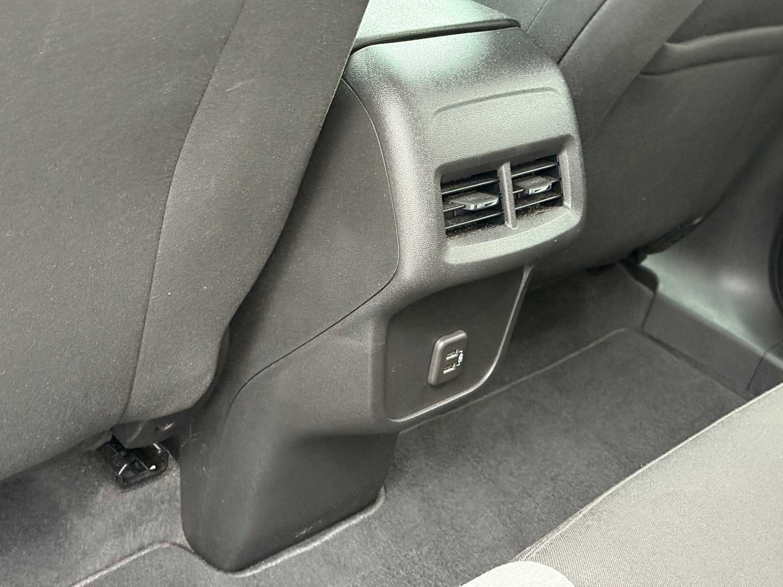 Used 2023 Chevrolet Equinox LS w/ LS Convenience Package image 22