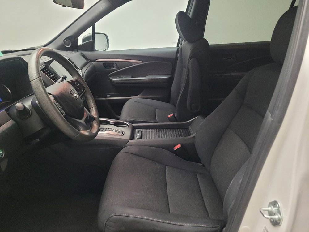 Used 2021 Honda Passport Sport image 17