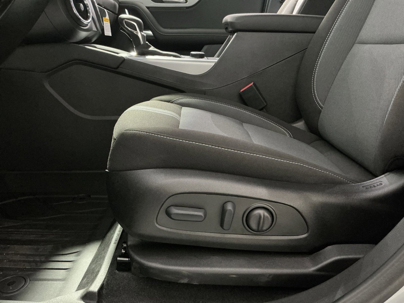 New 2026 Chevrolet Blazer LT w/ Convenience Package image 22