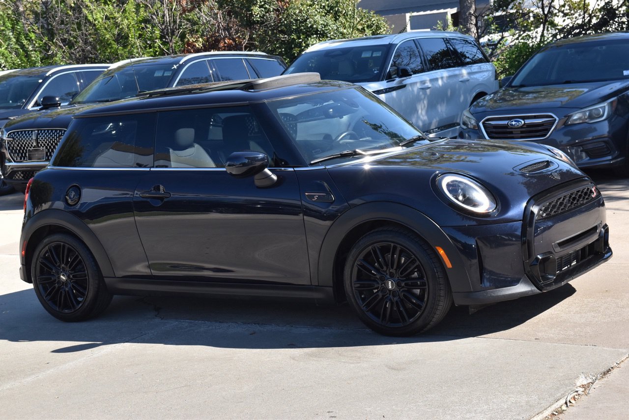 Used 2023 MINI Cooper S FWD image 5