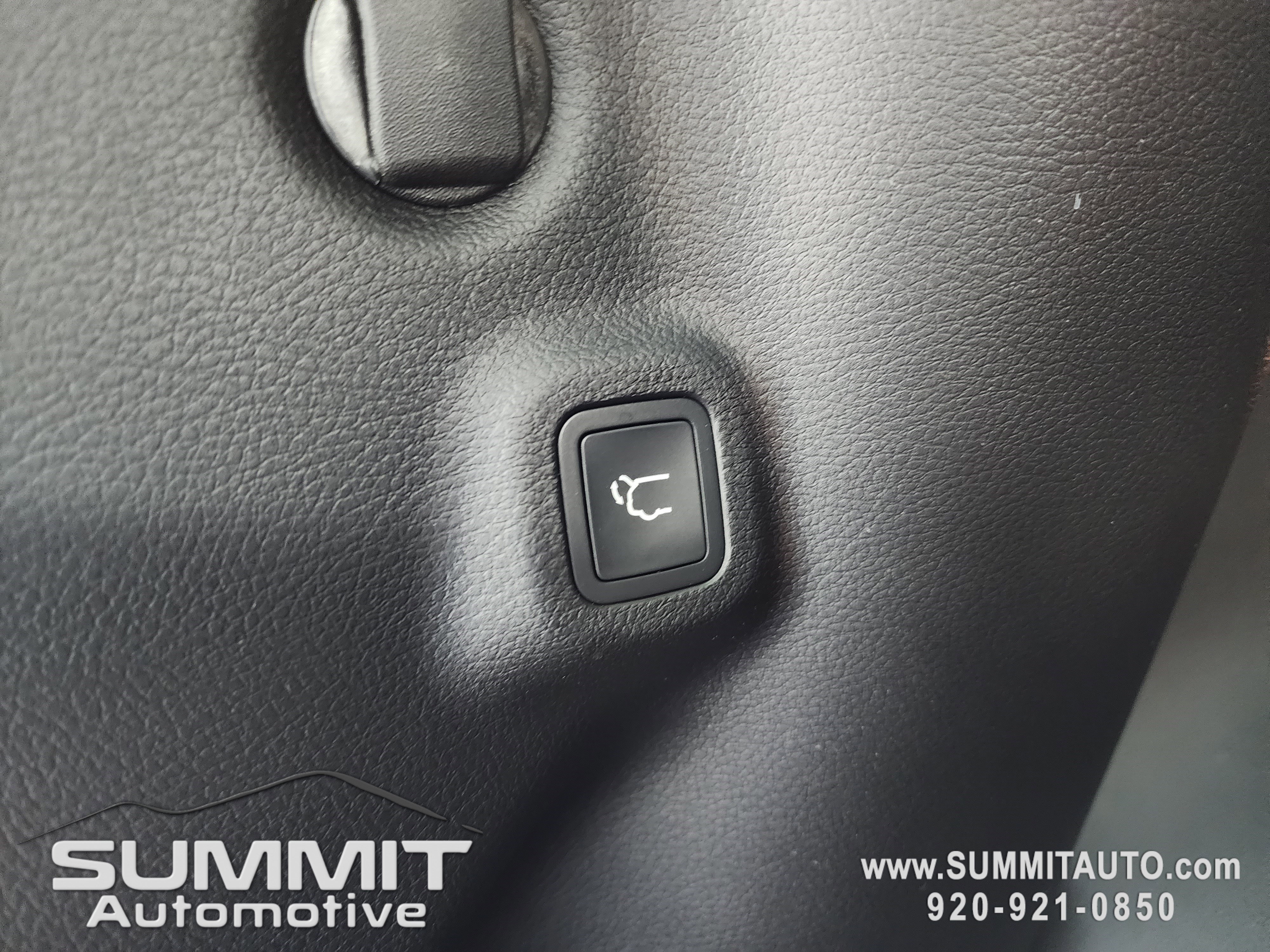 New 2026 Jeep Compass Limited w/ Sun, Sound & Navigation Group image 30