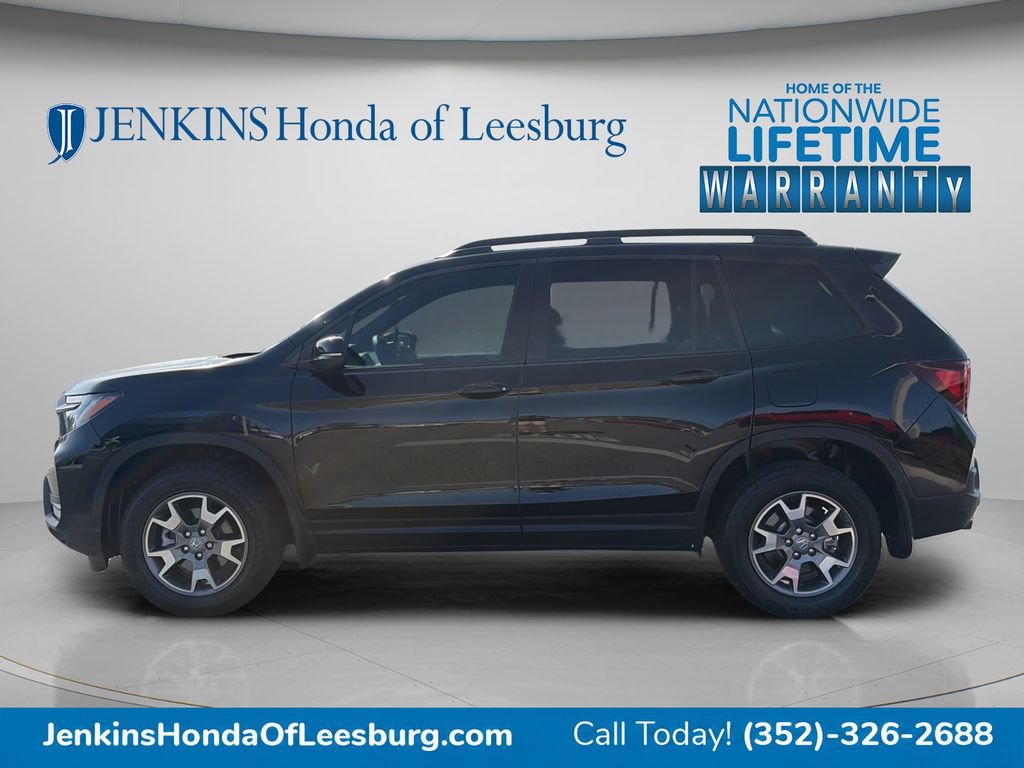 Used 2023 Honda Passport TrailSport image 6