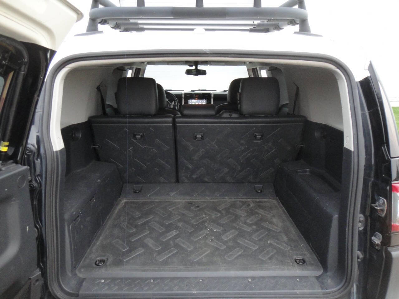 Used 2014 Toyota FJ Cruiser 2WD w/ Convenience Package image 31