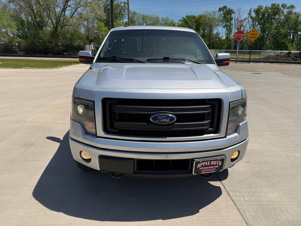 Used 2014 Ford F150 FX4 w/ Equipment Group 402A Luxury AWD/4WD image 2