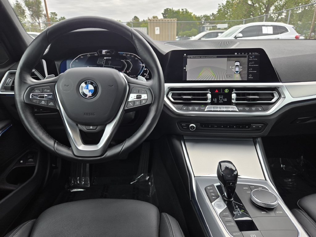 Used 2021 BMW 330e xDrive w/ Premium Package AWD/4WD image 27