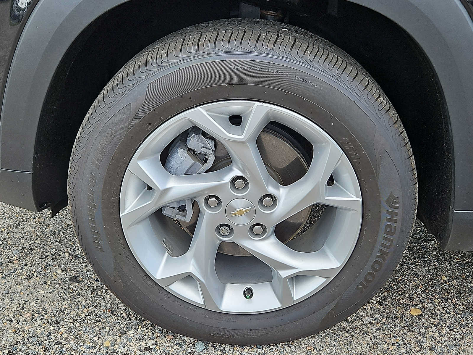 Used 2025 Chevrolet Trax LS w/ LS Convenience Package FWD image 8