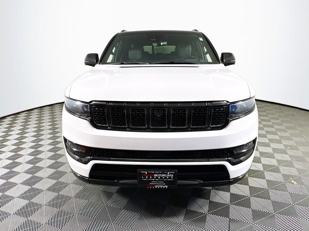 Used 2024 Jeep Grand Wagoneer L Series II w/ Quick Order Packagew 28T image 2