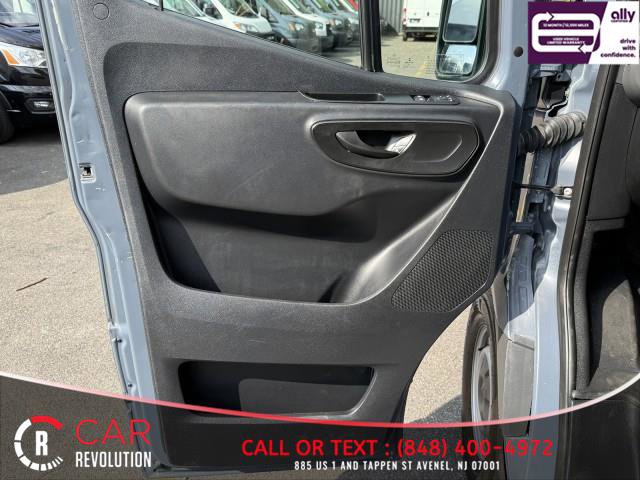 Used 2019 Mercedes-Benz Sprinter 170 image 26
