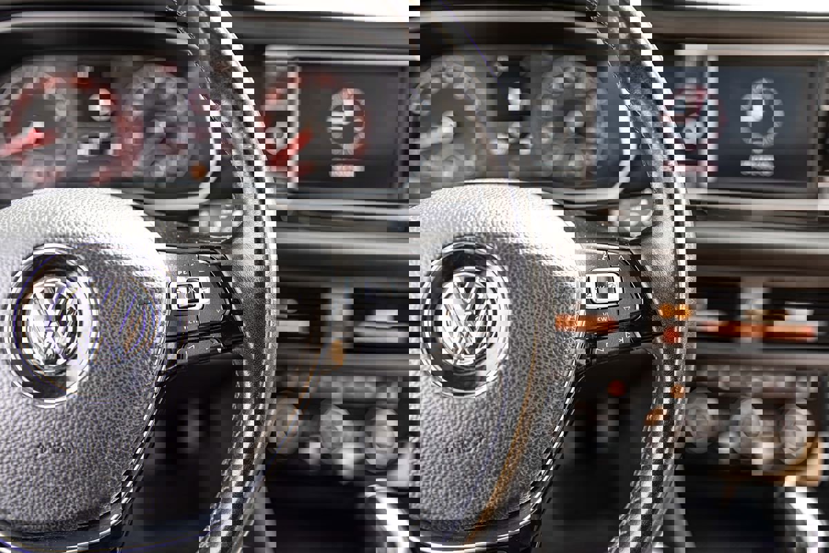 Used 2019 Volkswagen Jetta SE image 25