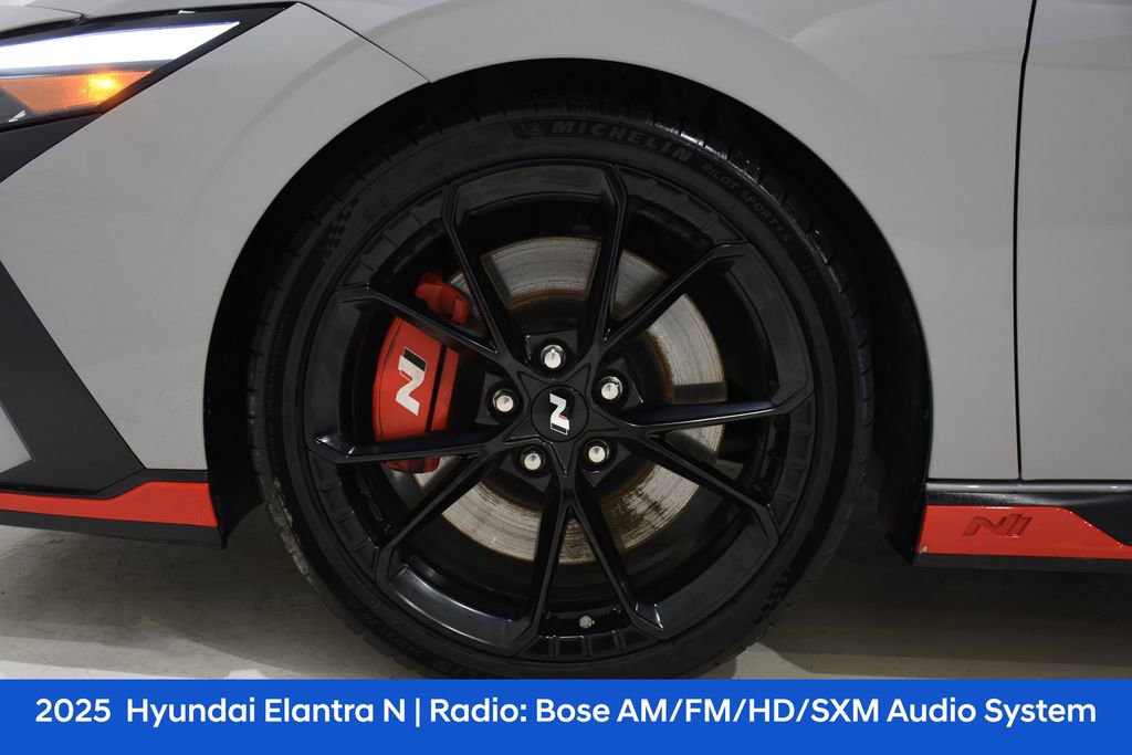 Used 2025 Hyundai Elantra N Base image 6