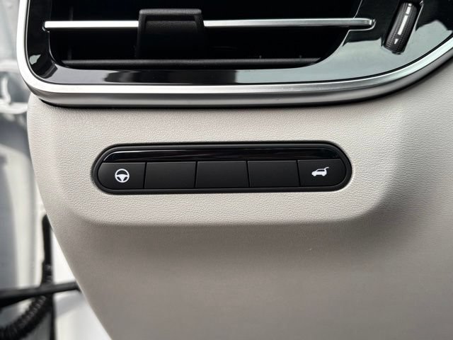 New 2027 INFINITI QX60 Luxe w/ Cargo Package AWD/4WD image 13