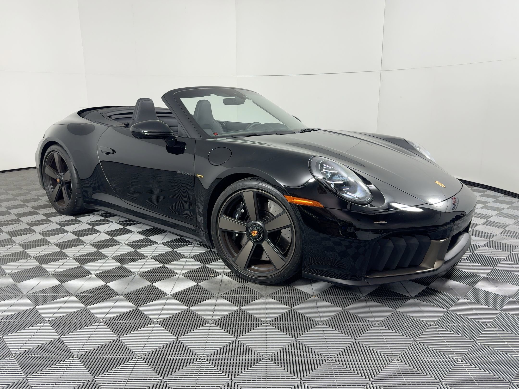 Used 2026 Porsche 911 GTS image 7