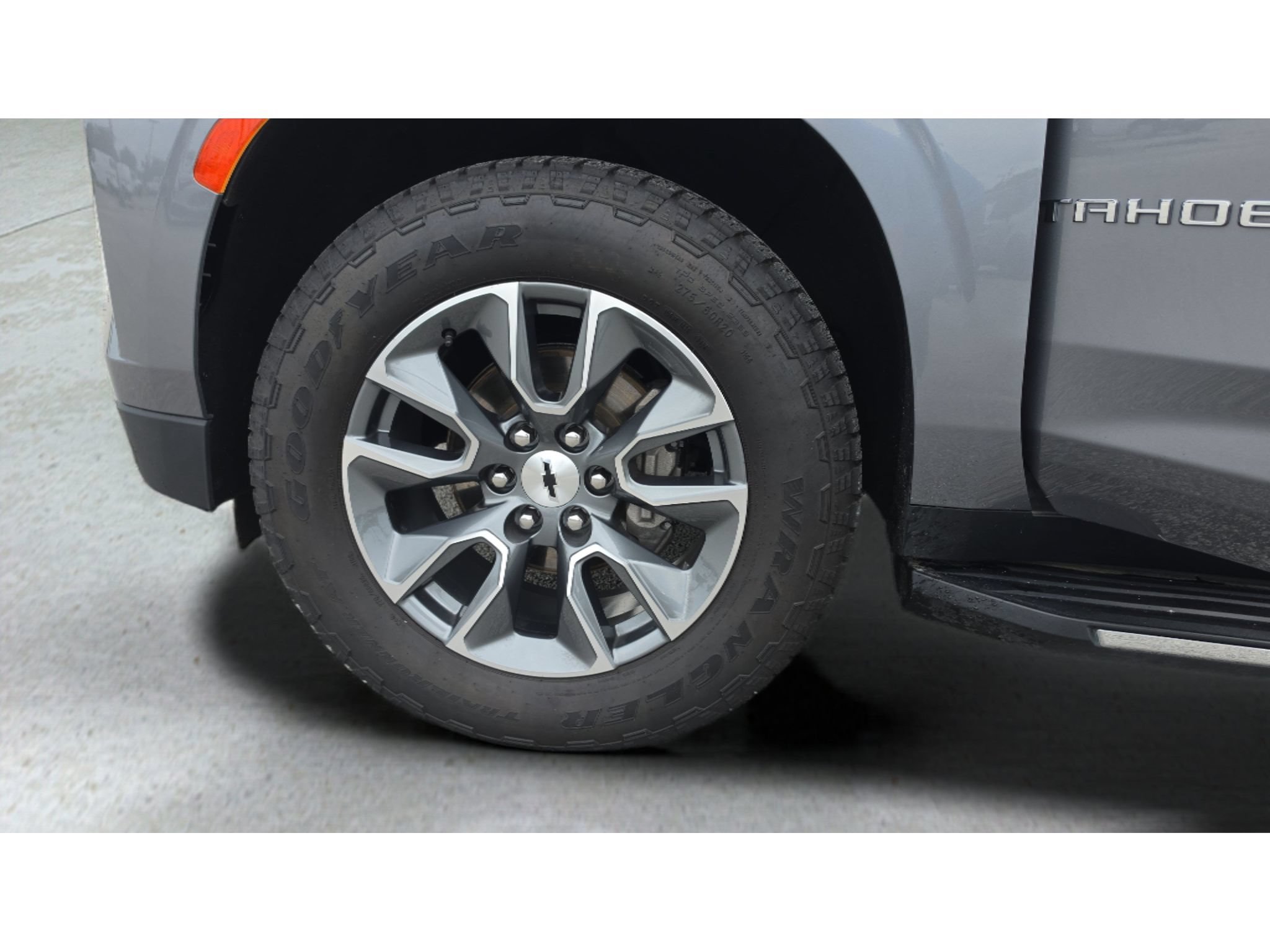 Used 2022 Chevrolet Tahoe LT AWD/4WD image 14