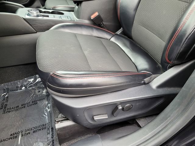 Used 2024 Ford Escape ST-Line AWD/4WD image 17