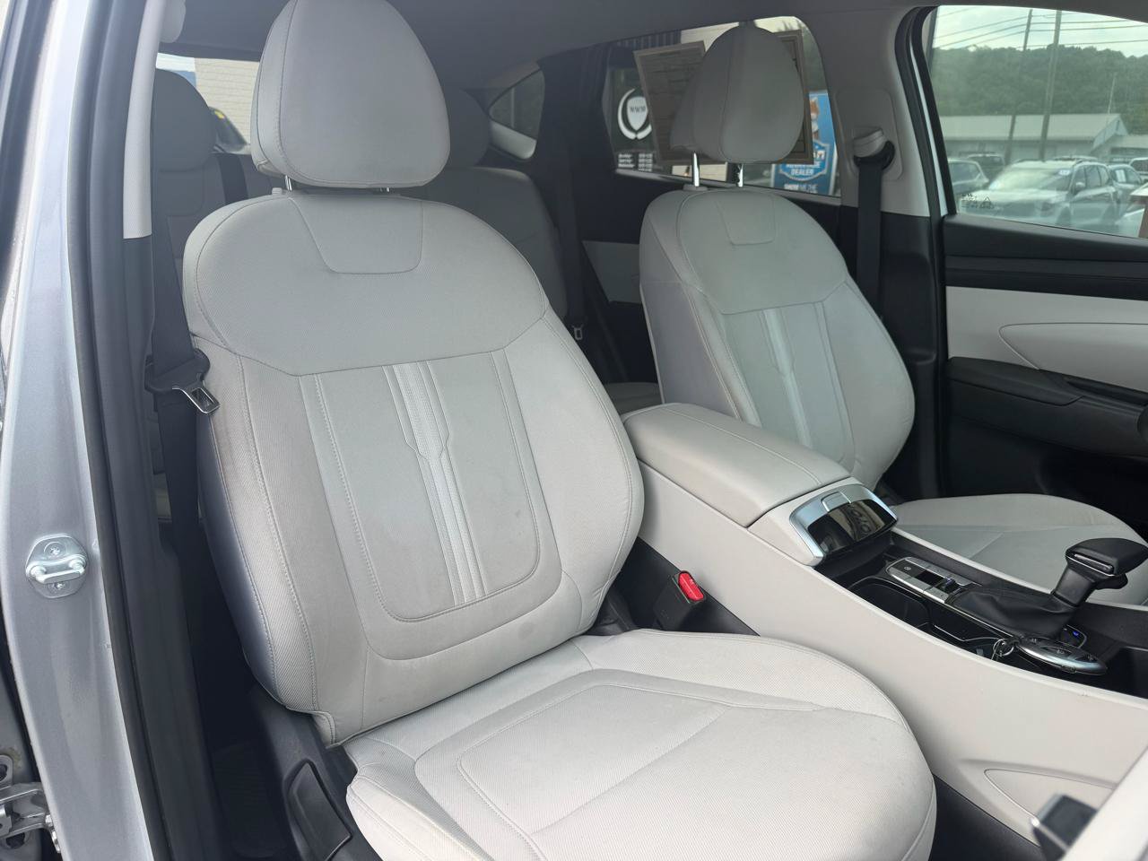 Used 2025 Hyundai Tucson SEL FWD image 18