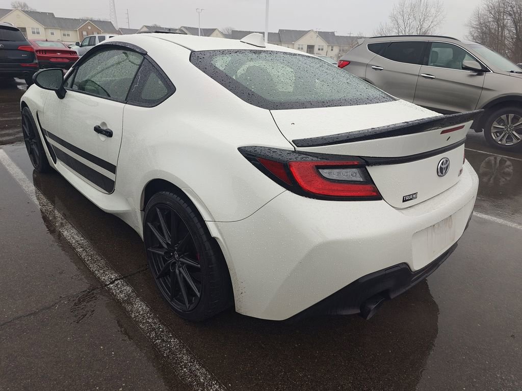 Used 2024 Toyota GR86 TRUENO Edition image 7