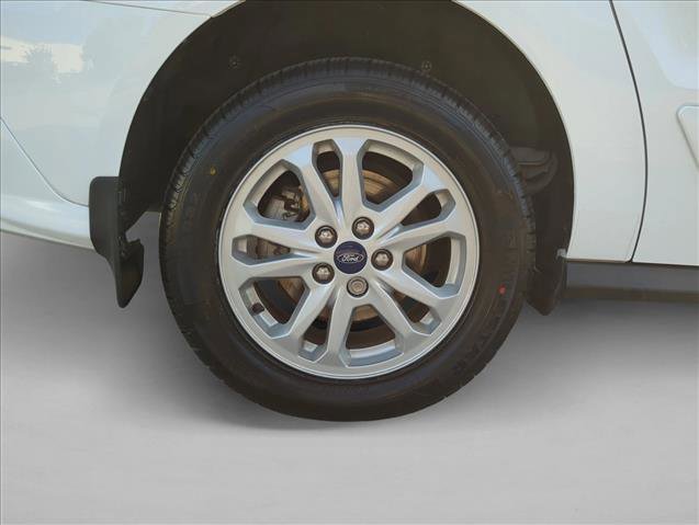 Used 2023 Ford Transit Connect XLT image 29