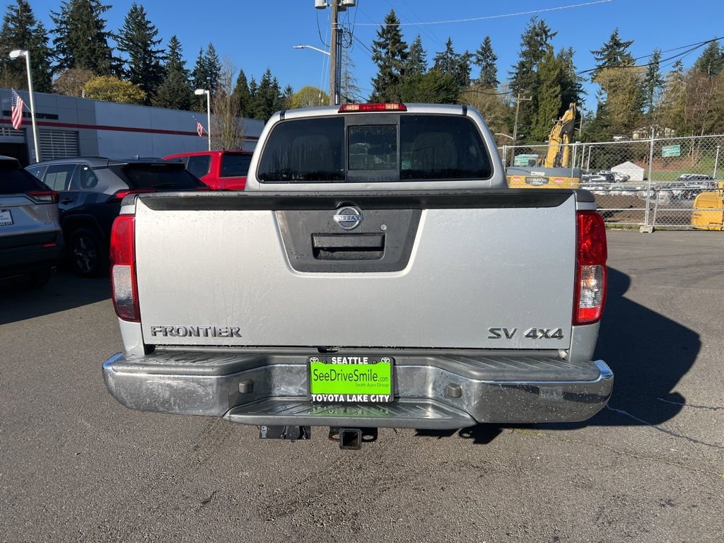Used 2019 Nissan Frontier SV image 5