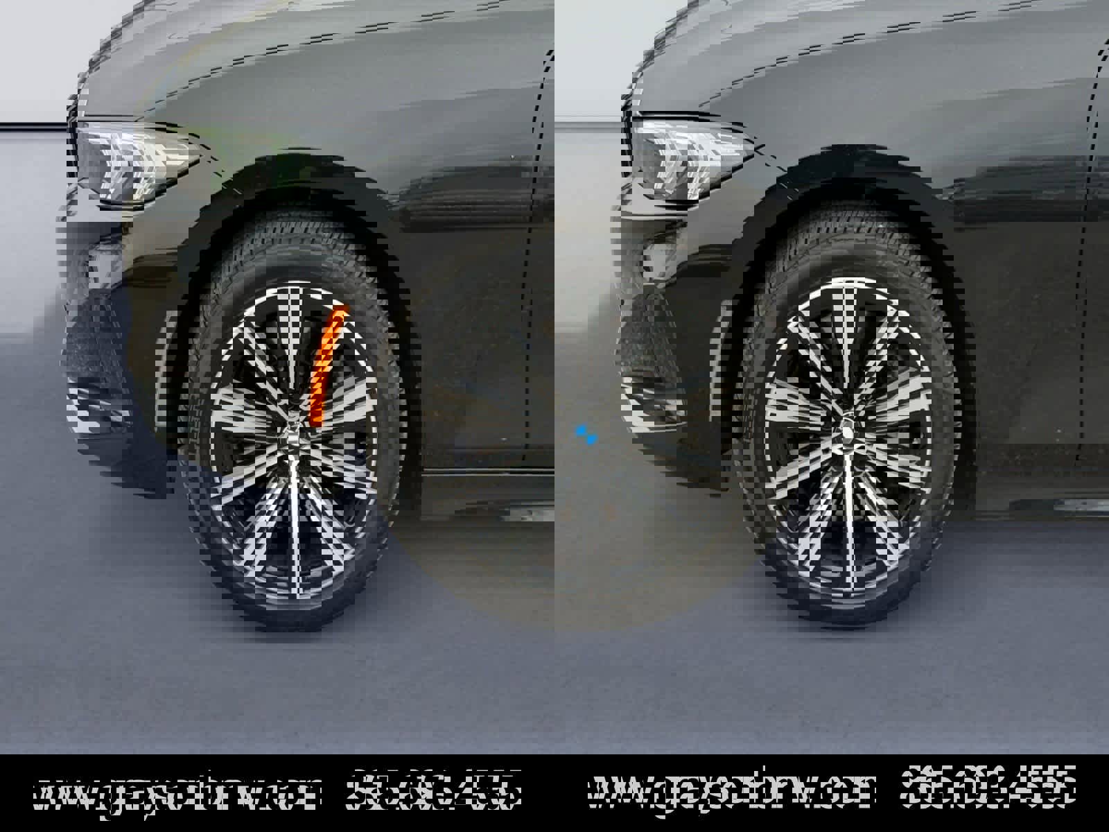 Used 2025 BMW 330i xDrive Sedan image 9