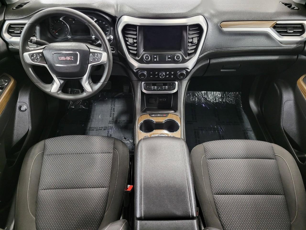 Used 2023 GMC Acadia SLE w/ Driver Convenience Package image 6