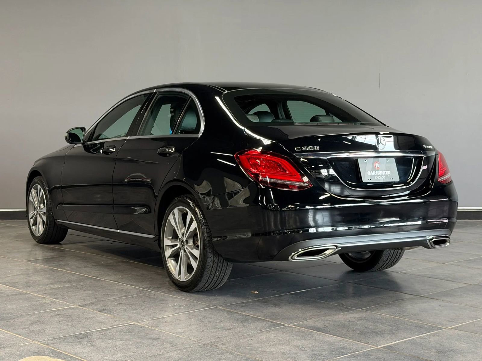 Used 2019 Mercedes-Benz C 300 4MATIC Sedan image 8