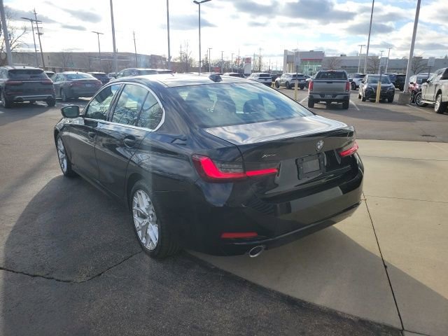 Used 2026 BMW 330i xDrive Sedan image 12