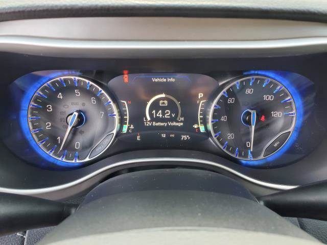Used 2027 Chrysler Pacifica Select AWD/4WD image 9
