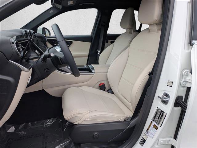 Used 2026 Mercedes-Benz GLC 300 4MATIC image 16