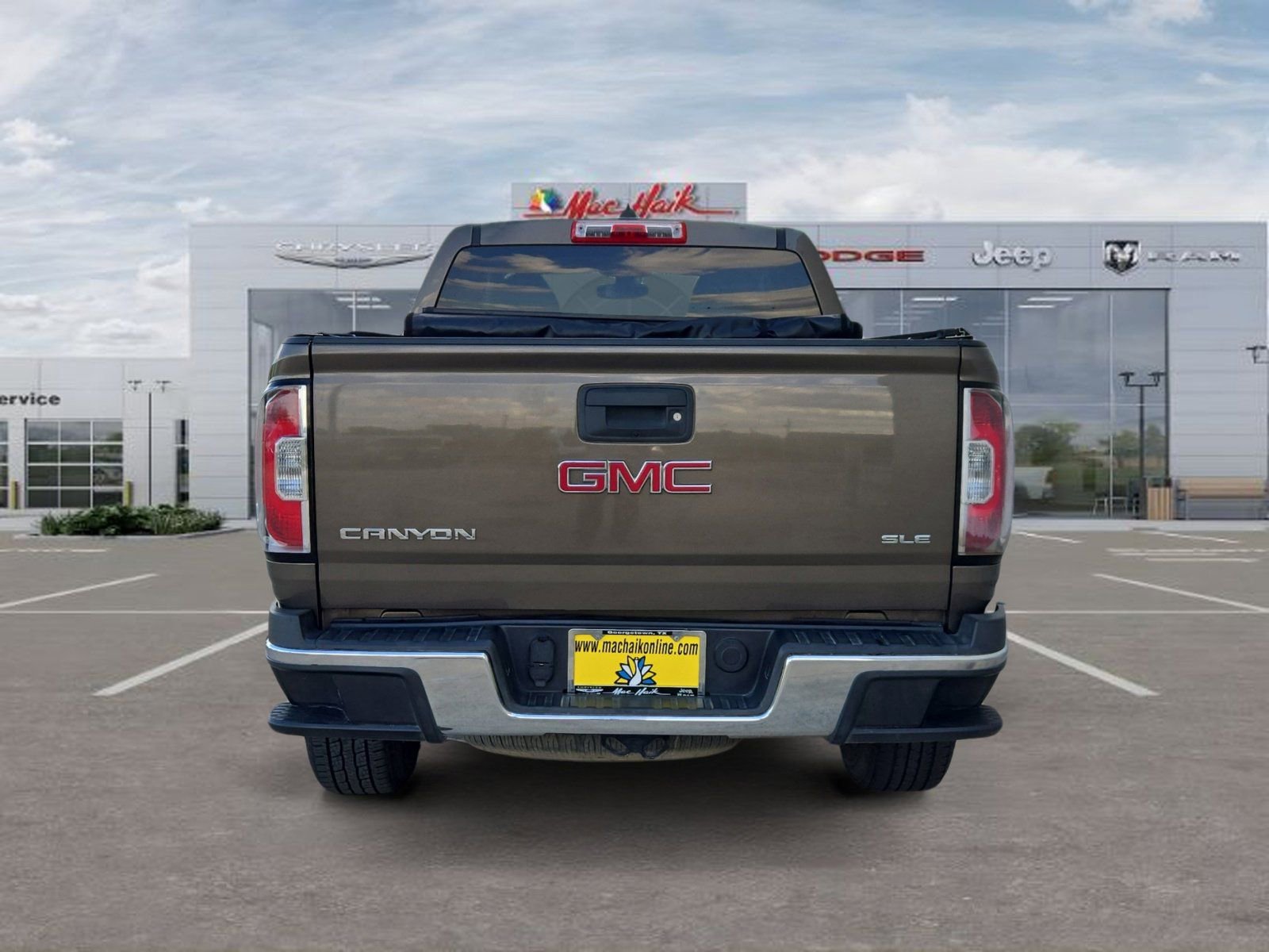Used 2016 GMC Canyon SLE RWD image 4