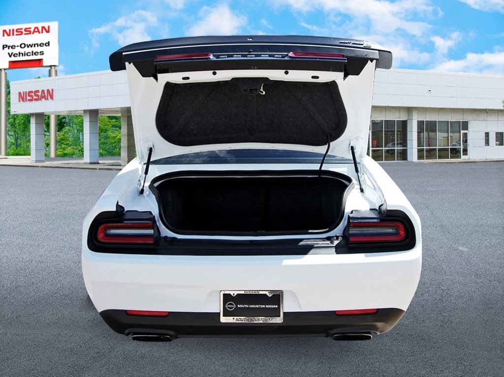 Used 2022 Dodge Challenger R/T Scat Pack w/ Shaker Package image 29