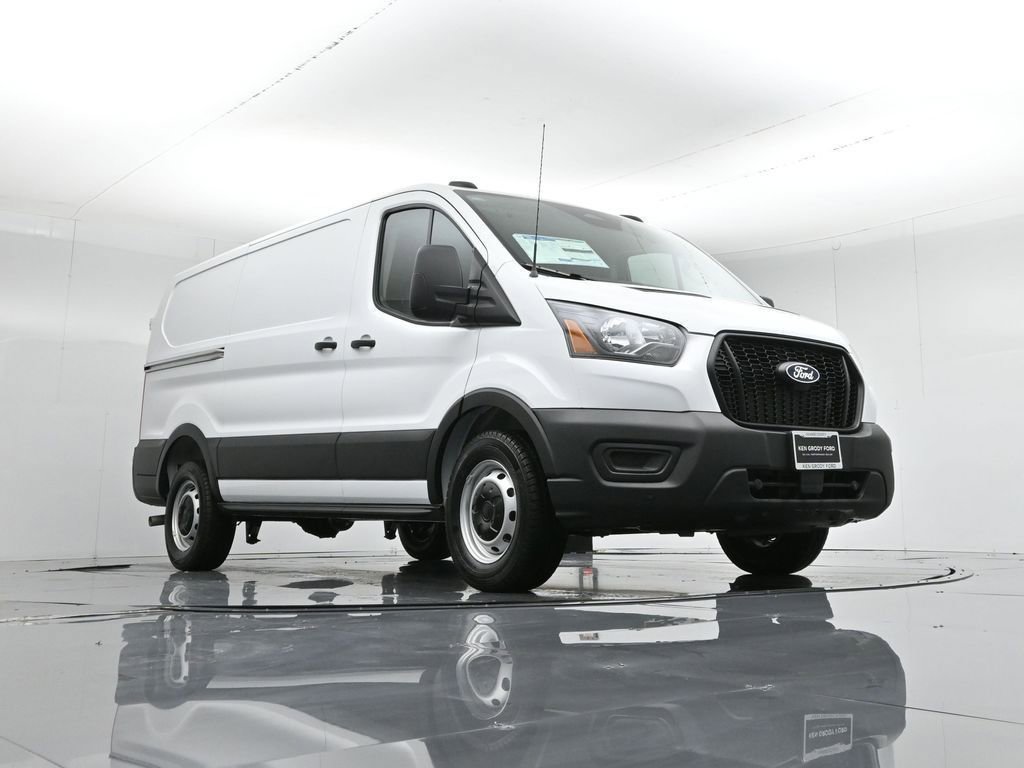 New 2026 Ford Transit 150 Low Roof RWD image 30