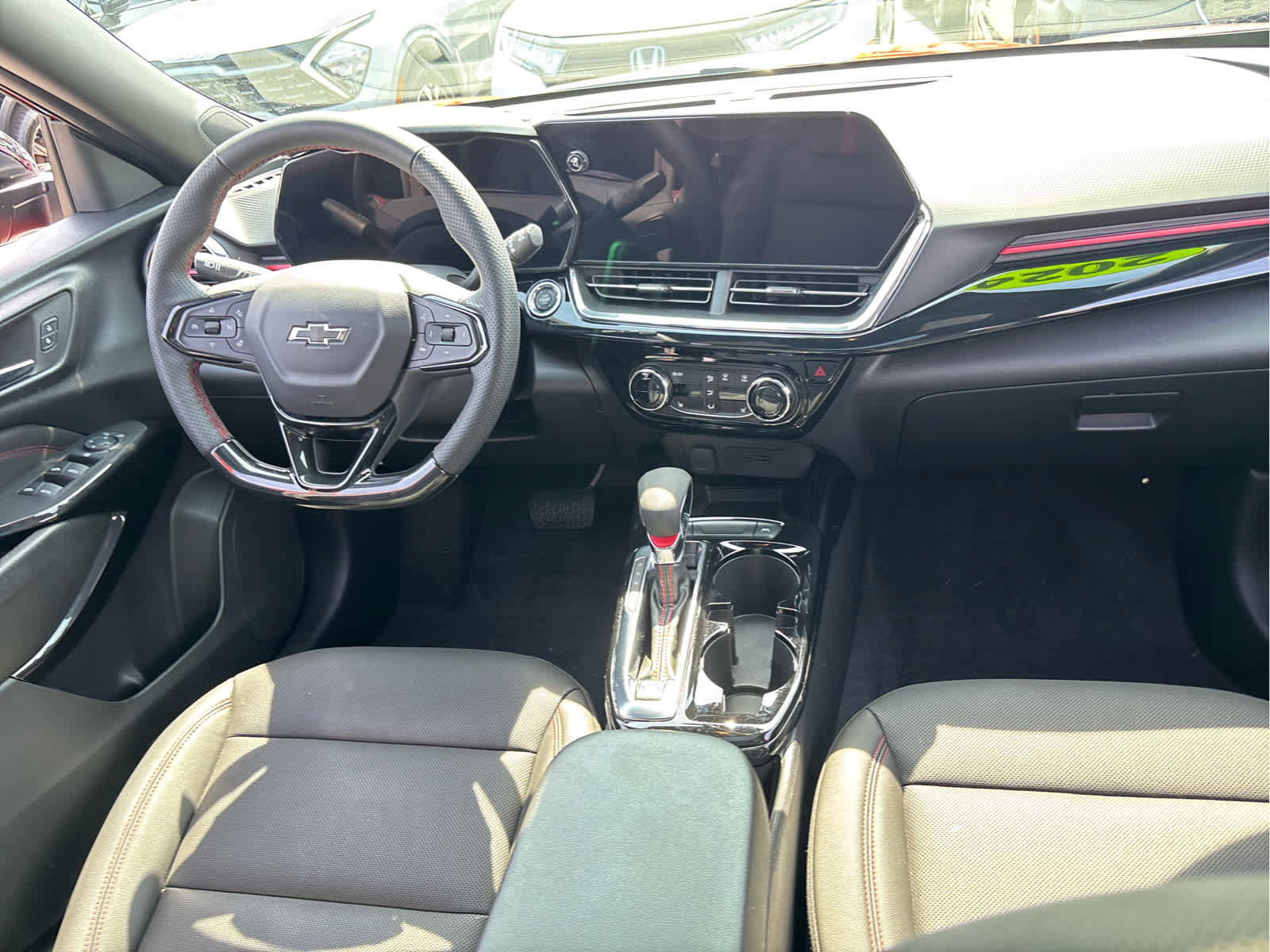 Certified 2024 Chevrolet Trax RS w/ Sunroof Package image 22