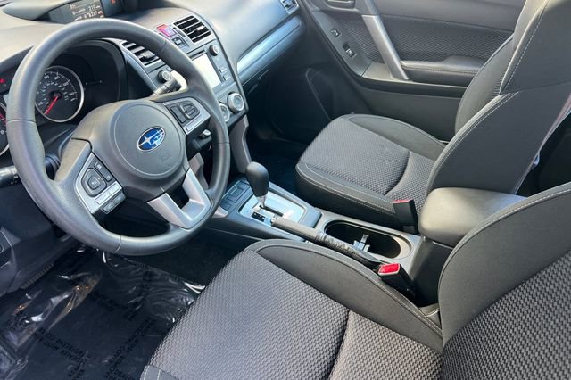 Used 2018 Subaru Forester 2.5i w/ Alloy Wheel Package AWD/4WD image 10
