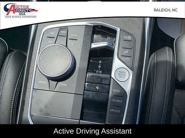 Used 2023 BMW 330i xDrive Sedan w/ Driving Assistance Package image 33