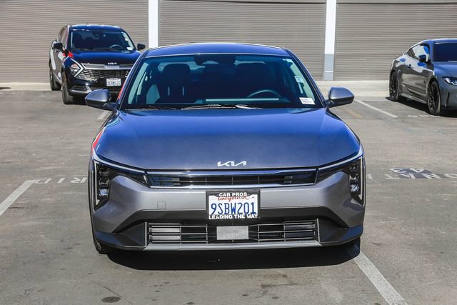 Used 2025 Kia K4 EX image 3