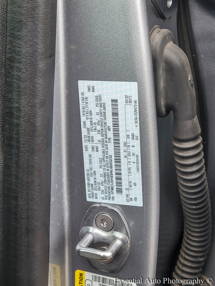 Used 2022 Ford Escape SEL FWD image 36