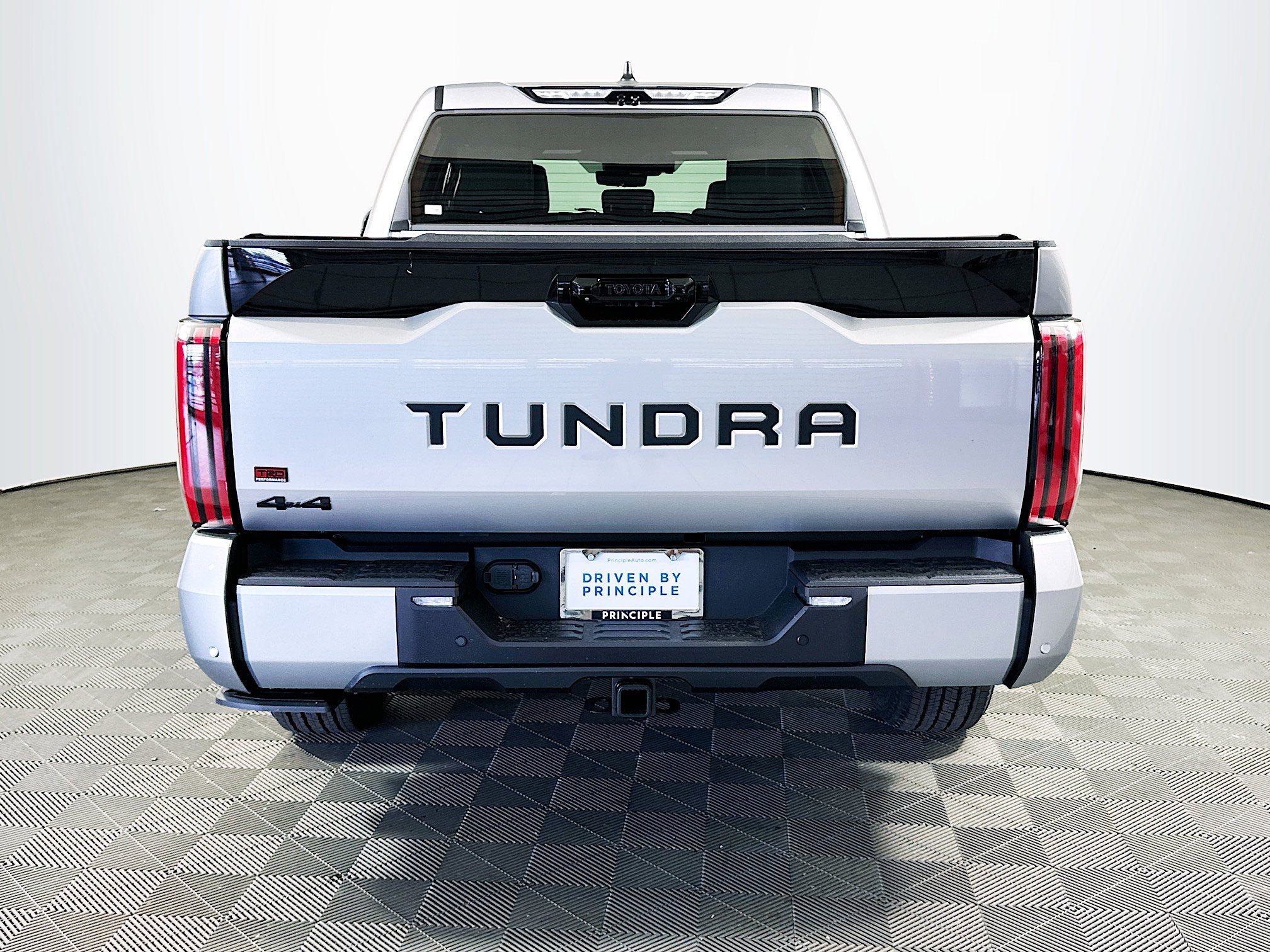 New 2026 Toyota Tundra Platinum w/ TRD Performance Package (TMS) AWD/4WD image 6