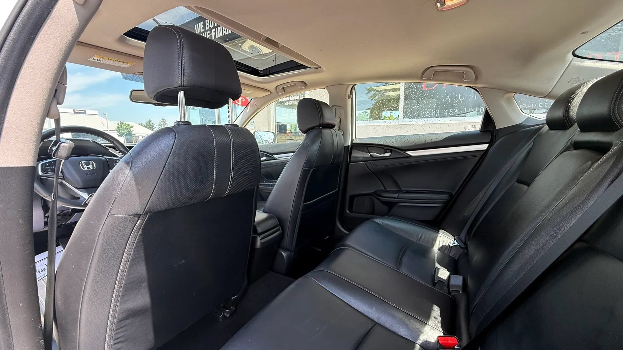 Used 2018 Honda Civic EX-L image 10