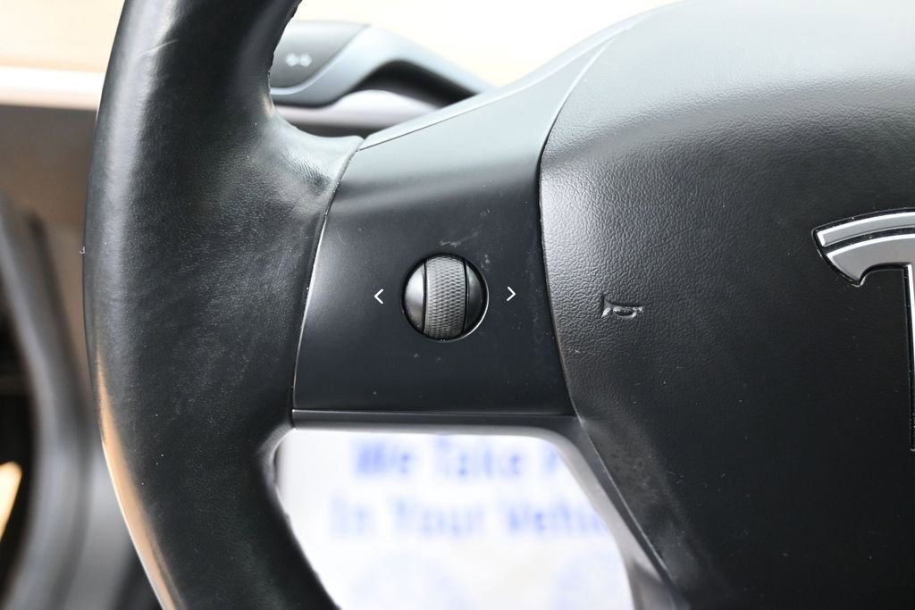 Used 2018 Tesla Model 3 Long Range image 16