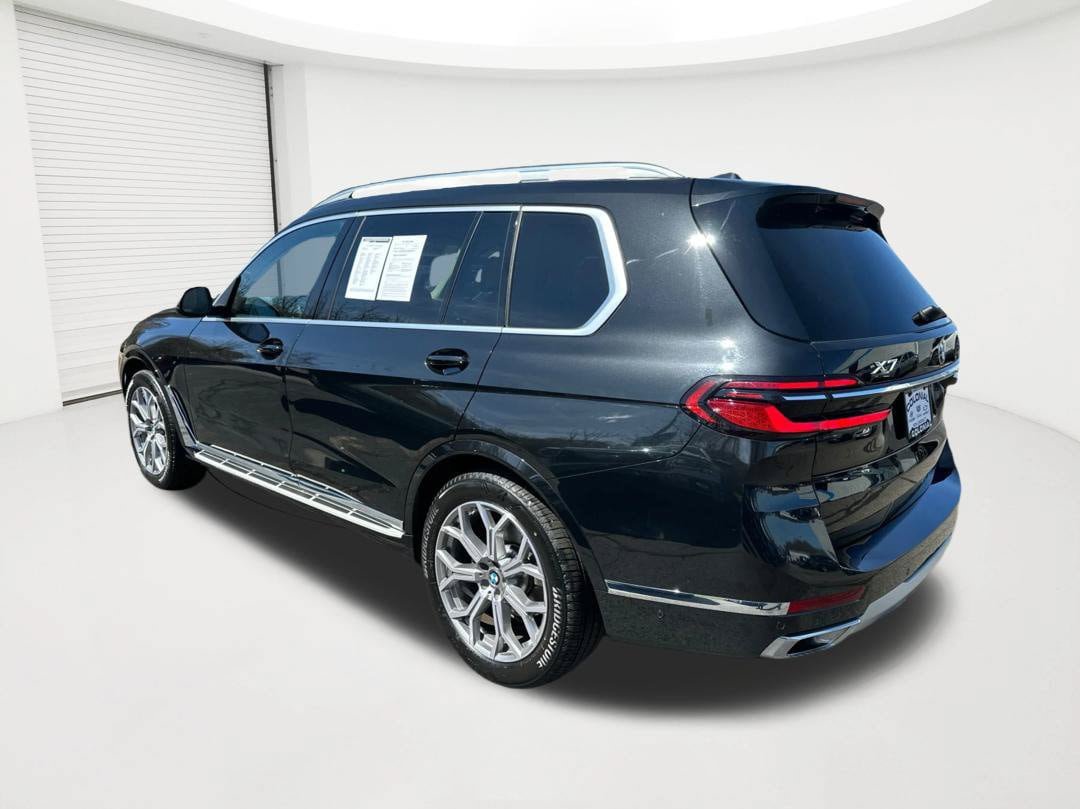 Used 2026 BMW X7 xDrive40i AWD/4WD image 7