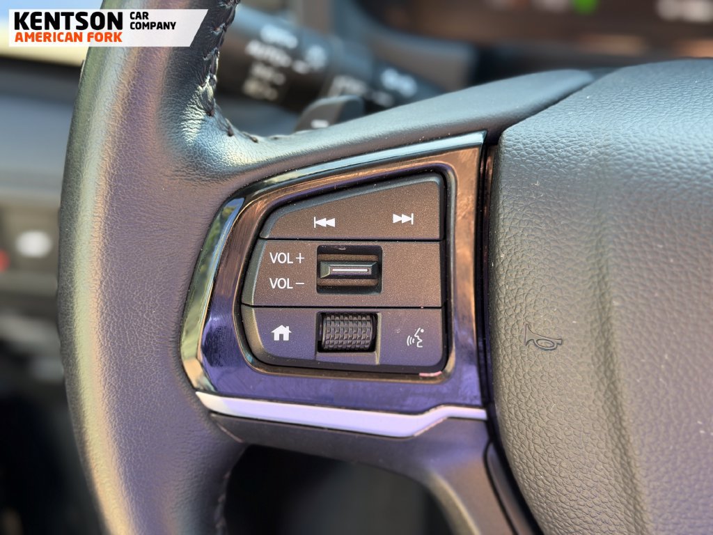Used 2025 Honda Odyssey EX-L image 16