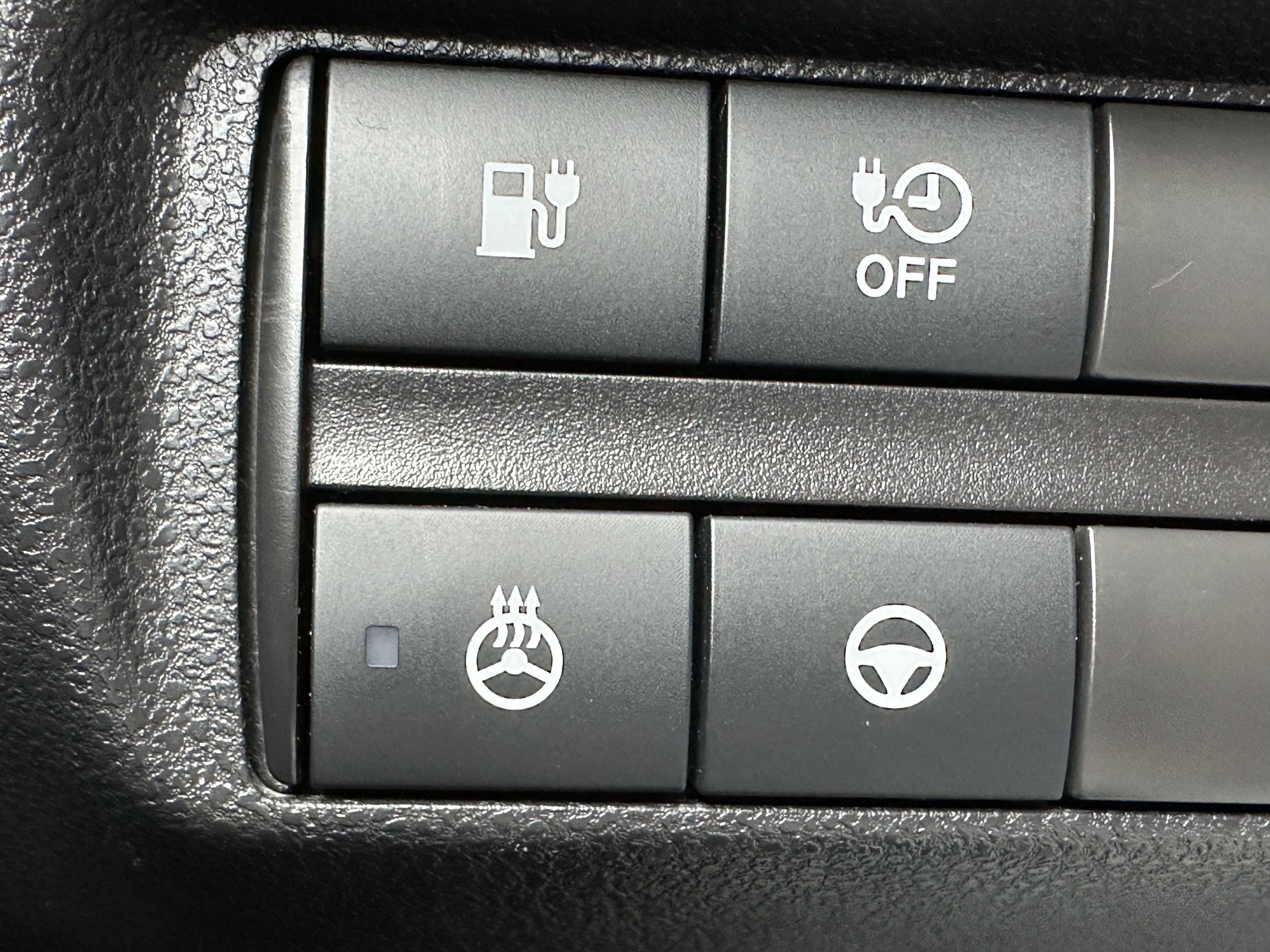 Used 2022 Nissan Leaf SV Plus image 24