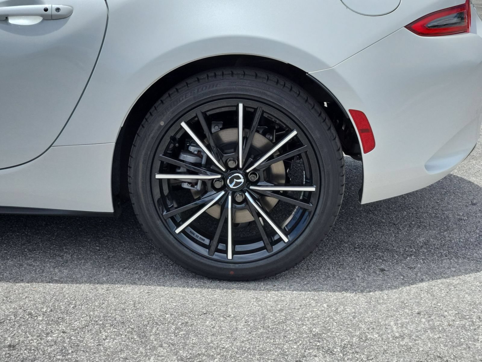New 2026 MAZDA MX-5 Miata Grand Touring RWD image 17