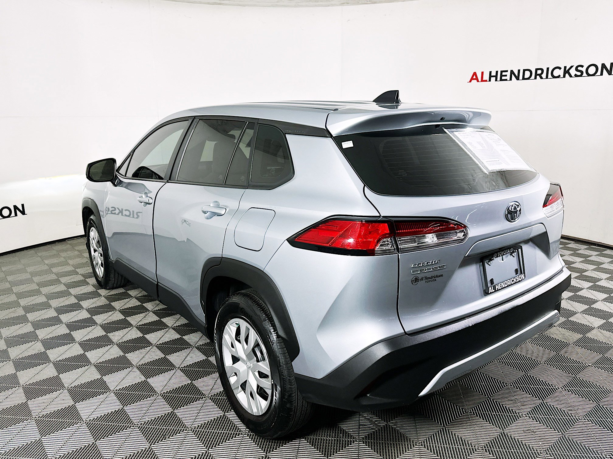 Used 2024 Toyota Corolla Cross L image 5