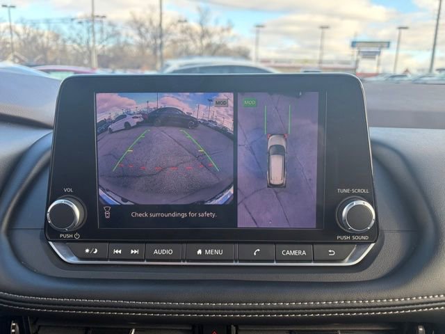 Used 2023 Nissan Rogue SL image 21