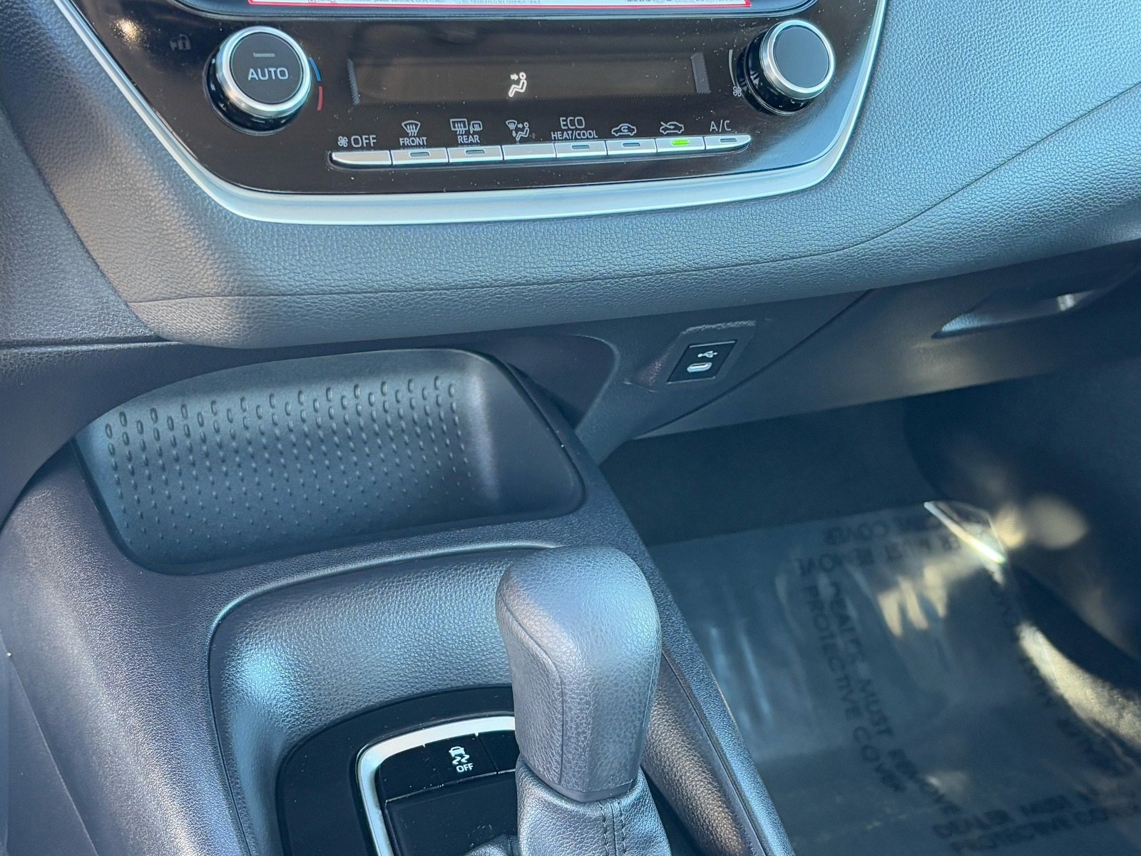 Certified 2026 Toyota Corolla LE image 27